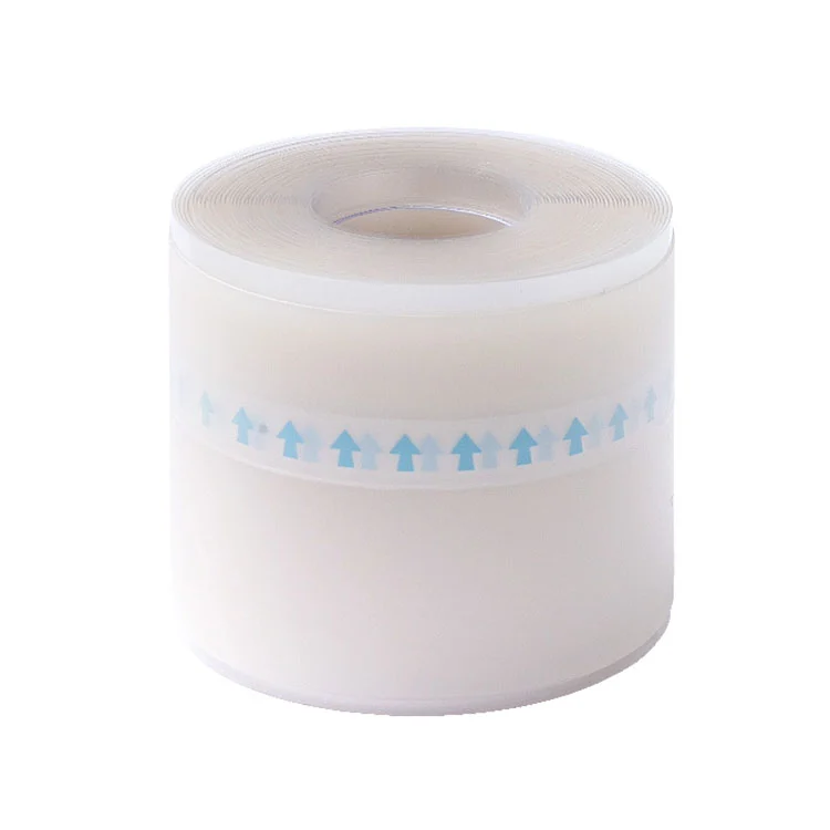 Obrobljena hidrokoloidna obloga z zavihkom za vlečenje za kirurške rane